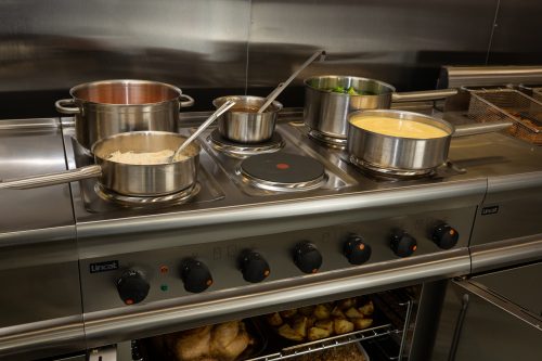 Lincat Silverlink 600 4 Plate Electric Oven - ESLR9C - Image 3